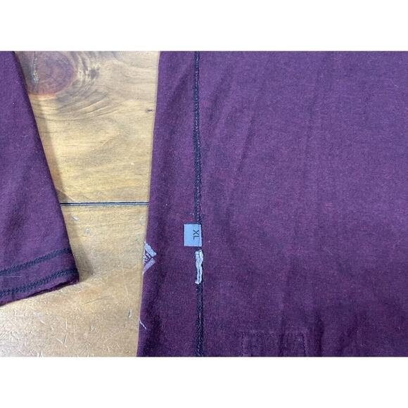 Affliction Shirt Mens Size XL Maroon Reversible Distressed Long Sleeve Shirt - Picture 3 of 10